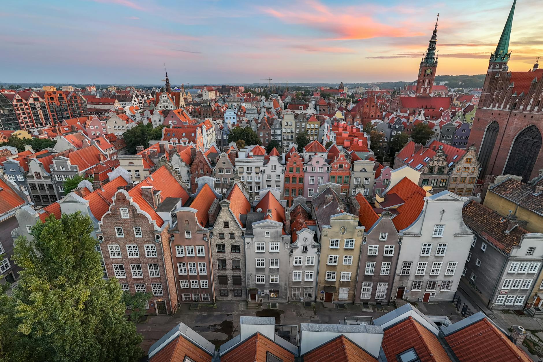Gdańsk na radarze: Wizyta premiera i technologiczna przyszłość